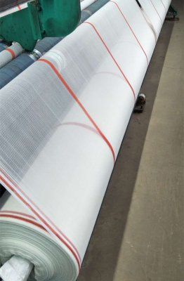 Lightweigh 4m Wide UV Resistant HDPE Anit Hail Netting For Plants